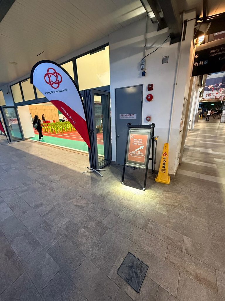 ChLCD 全彩電子看板於新加坡活動場地提供方向指引